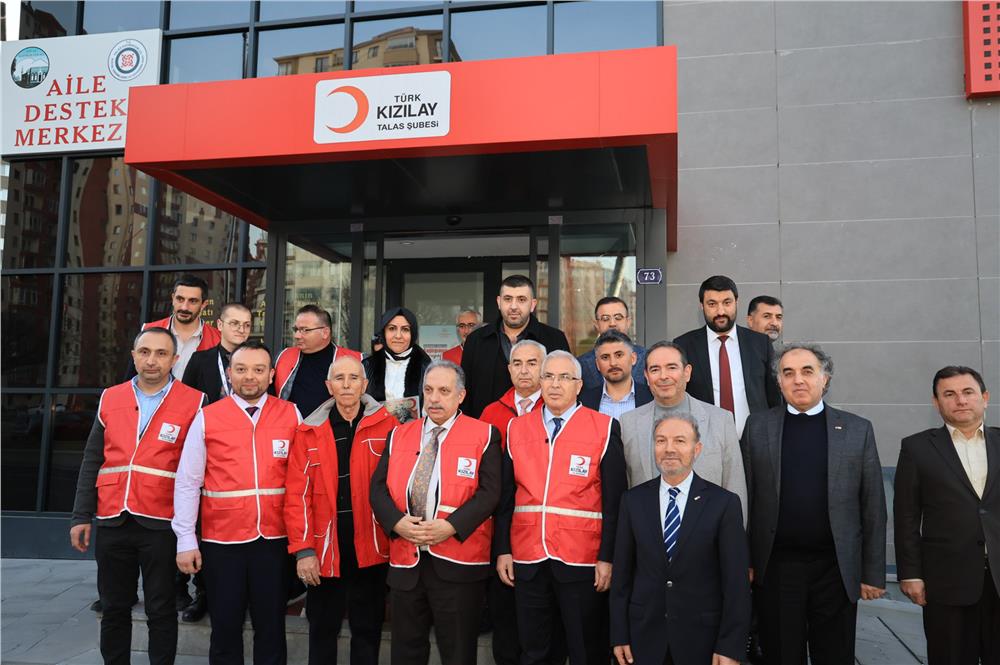 158 yıllık iyilik çınarı, Talas