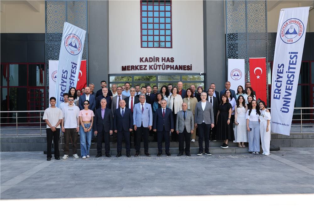 ERÜ Kadir Has Merkez Kütüphanesi yenilendi