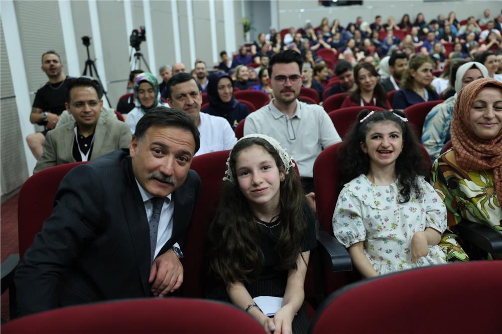 Kayseri Valisi Gökmen Çiçek: Bizi biz yapan ailedir