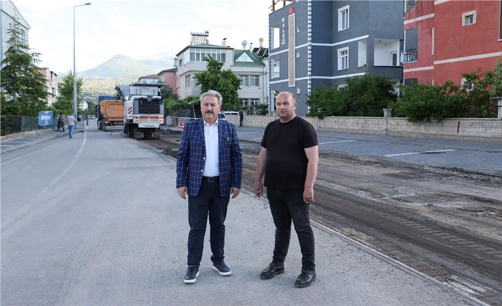 Melikgazi Belediyesi Osmanlı'da yolları yeniliyor