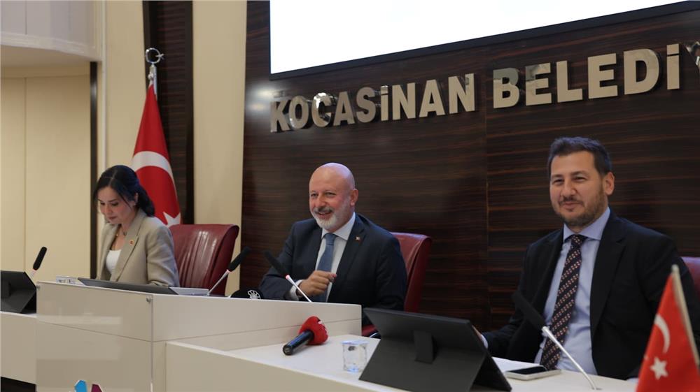 Çolakbayrakdar'dan Ertuğrulgazi Mahallesi'ne çifte müjde