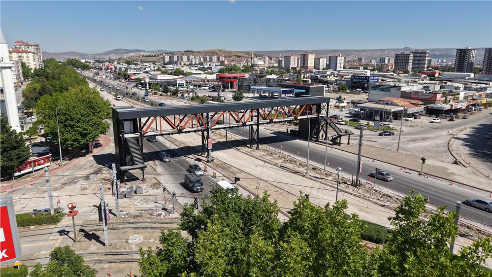 Büyükkılıç'tan ulaşımda dev atılım: Kayseri'yi şantiyeye çevirdi