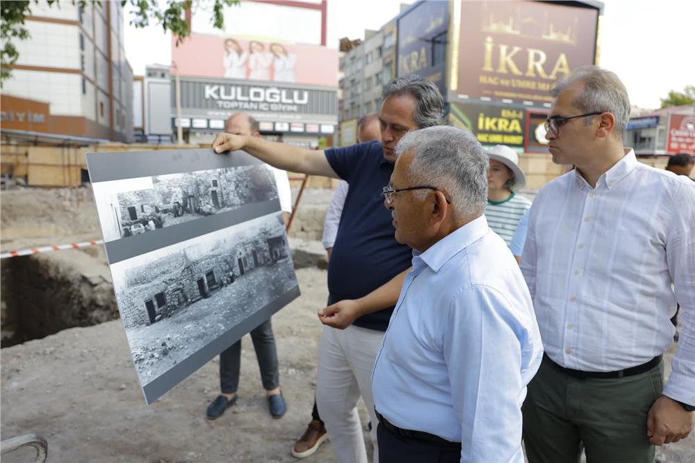 Camikebir'de tarihî miras gün yüzüne çıkıyor