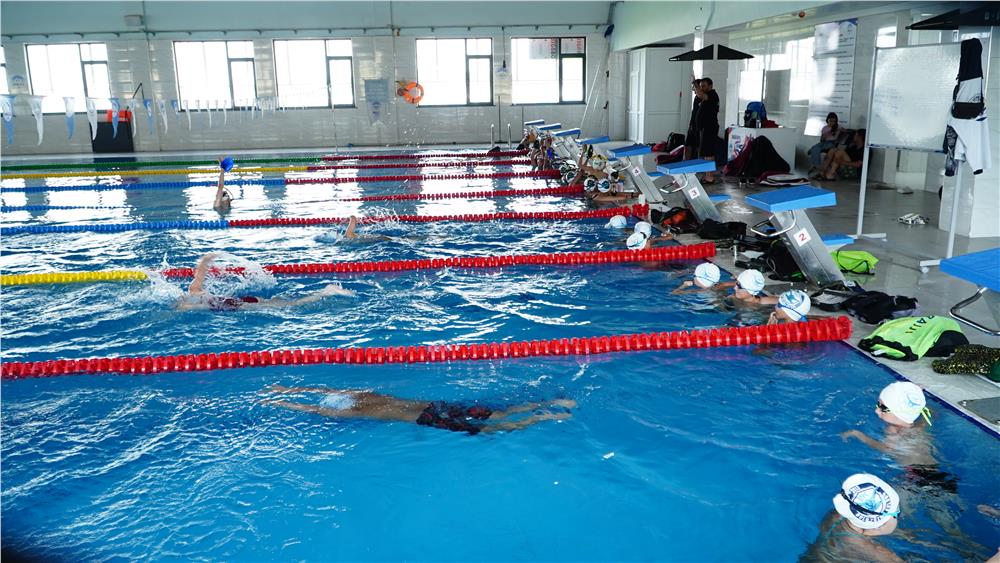 Erciyes; profesyonel yüzme kulüplerinin de adresi oldu