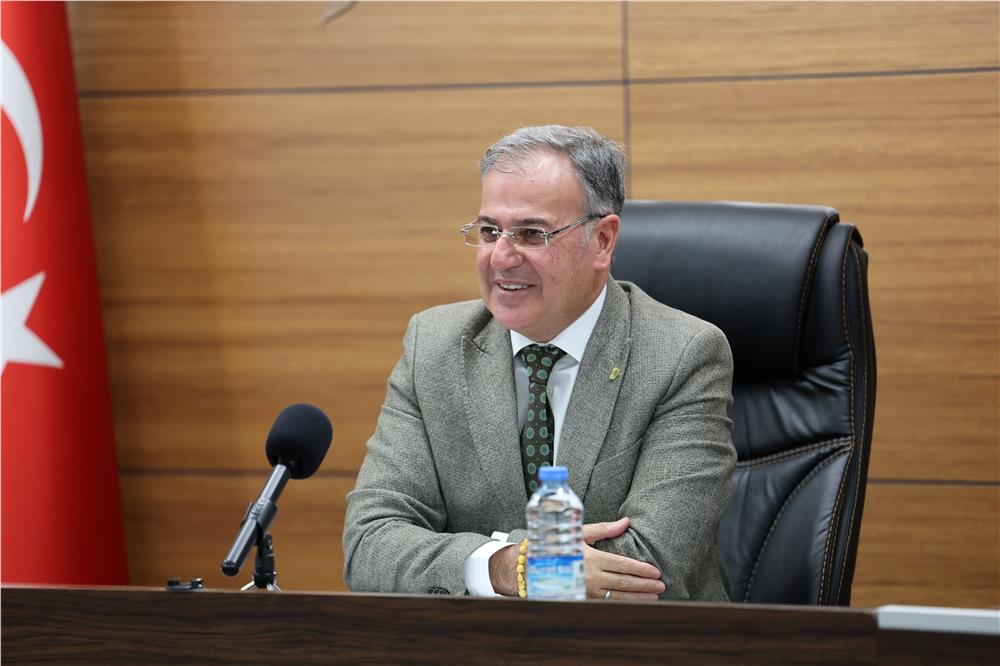 Özdoğan: 30 Ağustos, bağımsızlık irademizin en büyük nişanelerinden