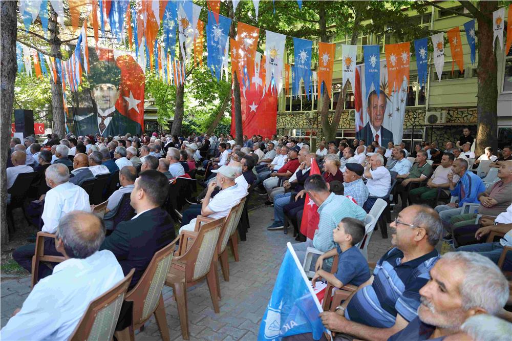 Yahyalı'da açık havaya taşan miting coşkusu