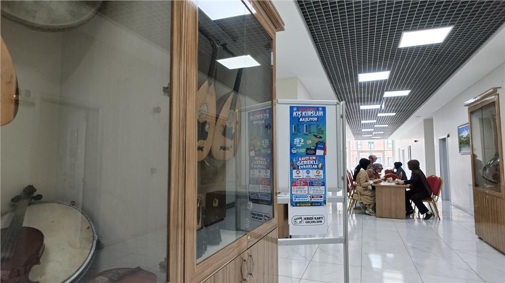 Kayseri Büyükşehir Konservatuvarı'nın kış kurslarına yoğun ilgi