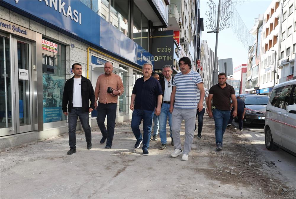 Melikgazi Belediyesi şehrin merkezine güzel bir dokunuş daha yapıyor