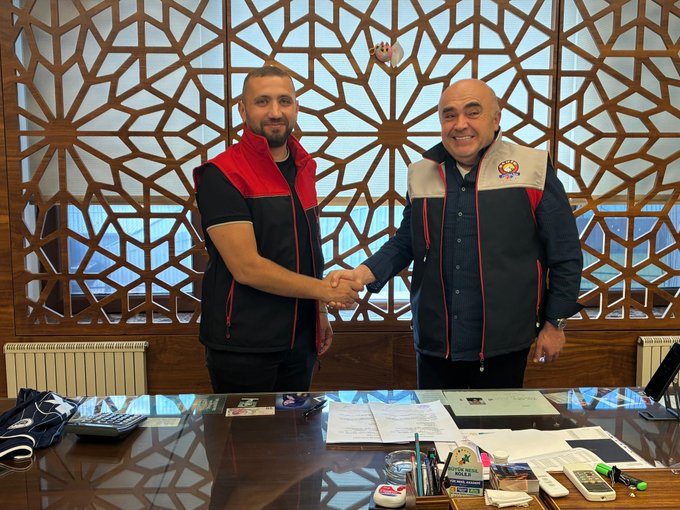 Şahin Sucukları, Erciyes 38 FK'ya sponsor oldu
