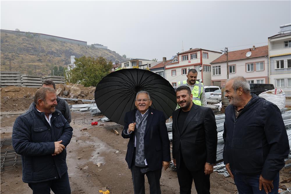 Başkan Büyükkılıç iki bulvarı bağlayacak çalışmaları yerinde inceledi