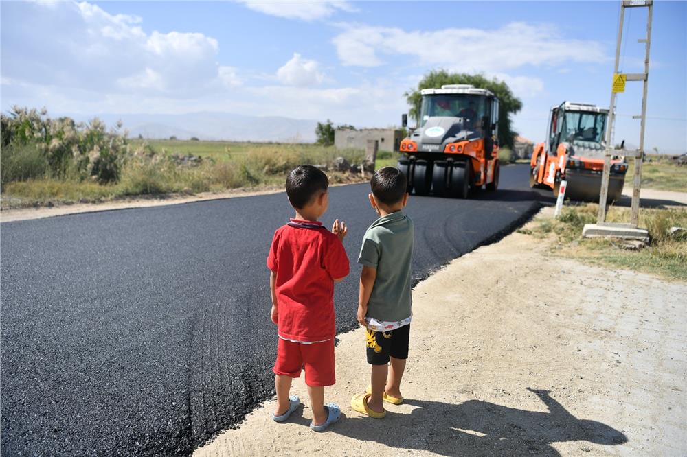 Yahyalı'ya 13 milyon liralık ulaşım yatırımı
